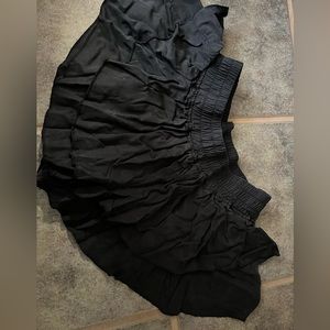 free people ruffle shorts! the cutest shorts EVER!